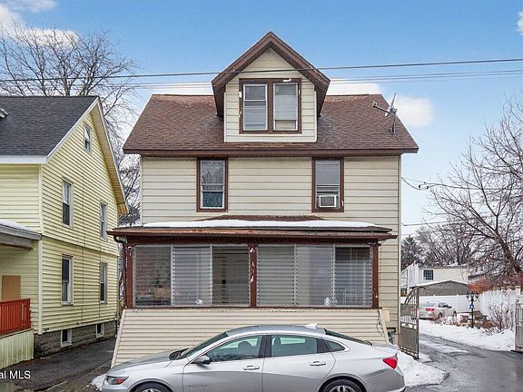 2nd image of 15 Manchester Road