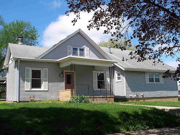 2nd image of 219 N 5th St