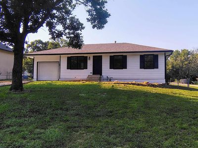 311 W 6th St, Auburn, KS, 66402