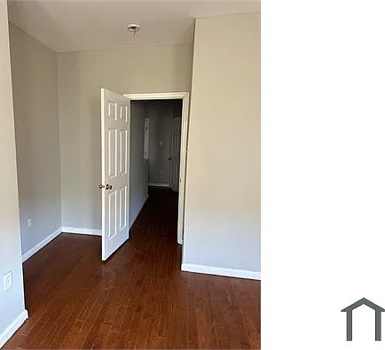 221 S Alden St — Photo 8