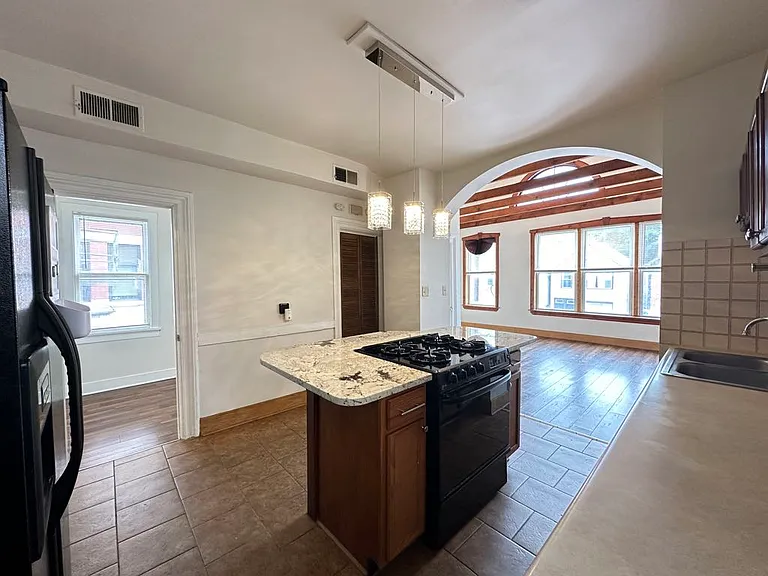 1456 W Augusta Blvd #3 — Photo 4