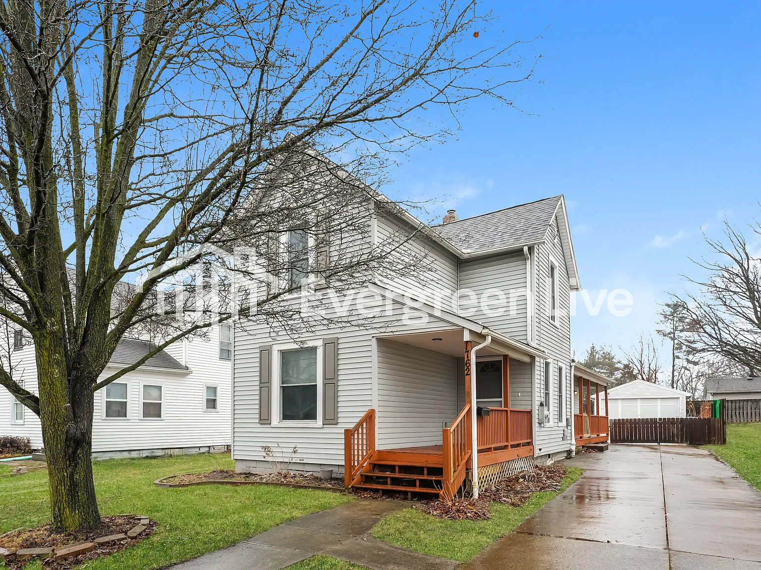 3 bed, 2.0 bath, 1134 sqft, $1,695 — Photo 1