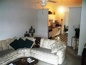 2nd image of 2700 B Bluff View Dr