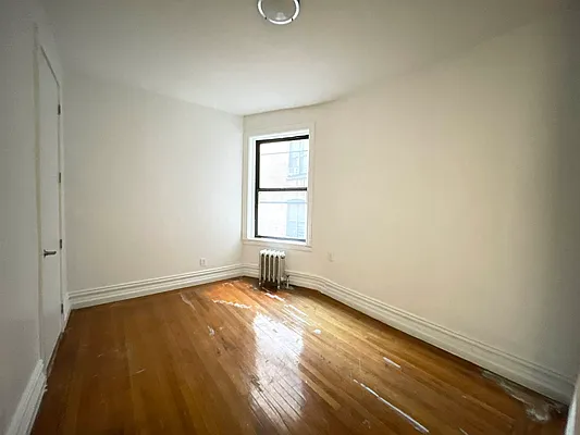 Rented by Bruma Realty LLC | media 6