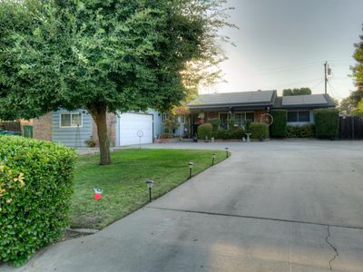 918 S Sunnyside Ave, Fresno, CA, 93727