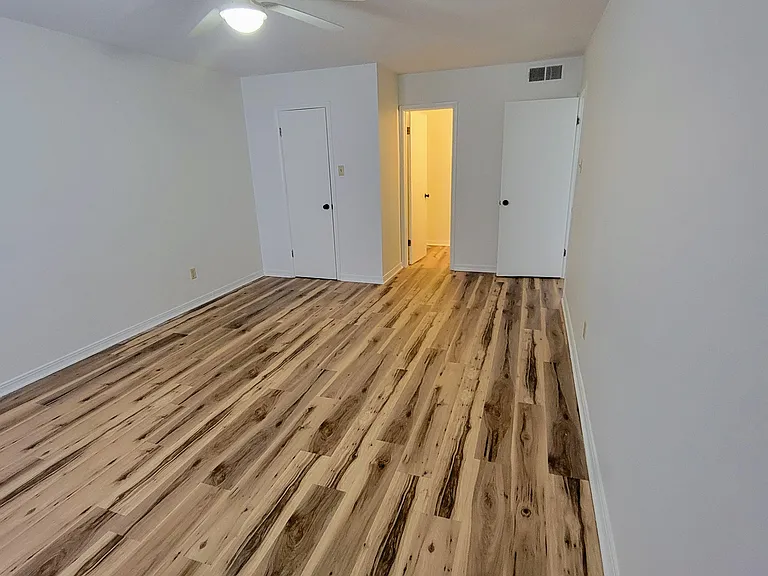1st Floor 2 Bedroom / 2 Bath - Bedroom 2