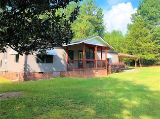 504 S Laurel St, Walhalla, SC 29691