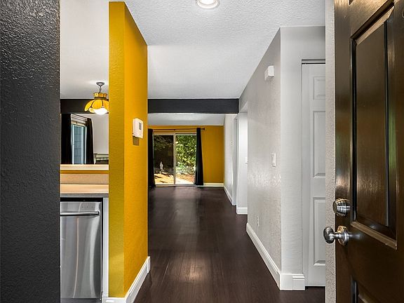 4th image of 15344 62nd Avenue S #1