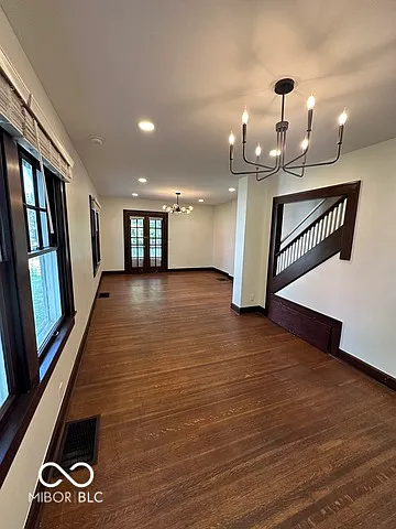 5807 Lowell Ave #5805 — Photo 8