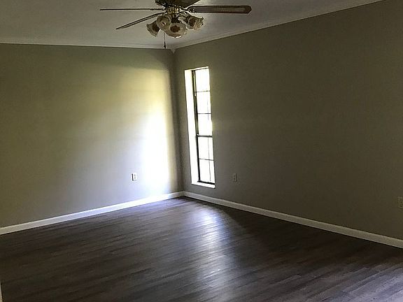 3rd image of 9250 NW 60th Ave