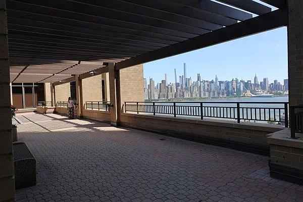 7002 Boulevard East #6F — Photo 16