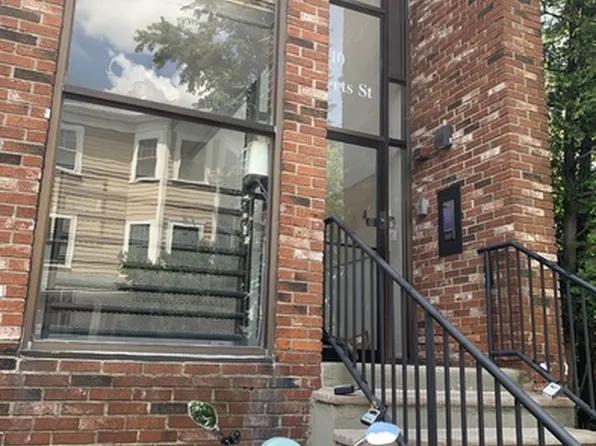 10 Roberts St, Somerville, MA