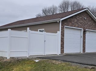 145 Bunker Hill Rd, Watertown, CT 06795