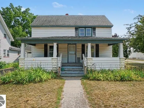 221 W Center St, Alma, MI 48801