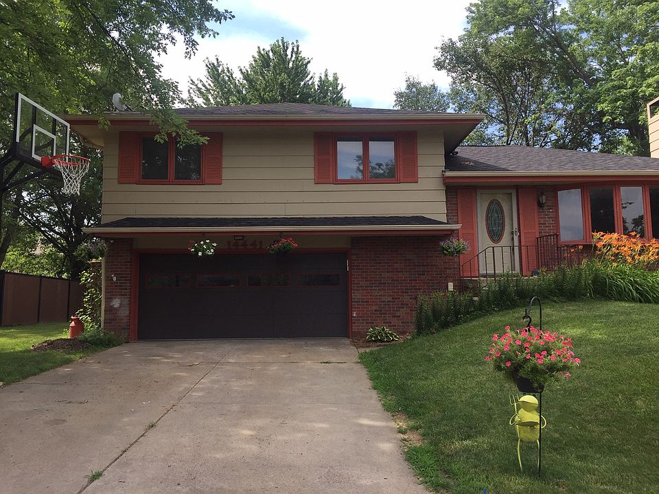 2nd image of 14441 Danvers St