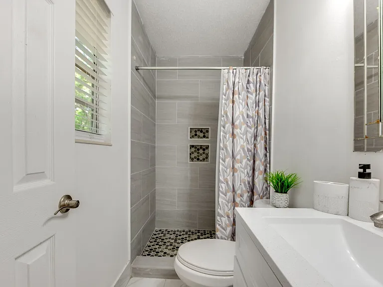 1011 Munson Landing Rd — Photo 30