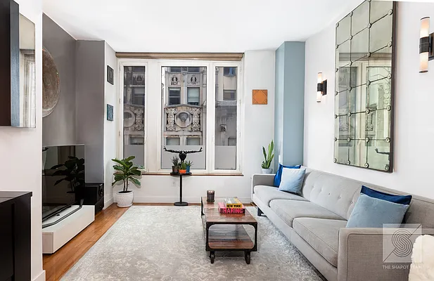 Sold by Compass | media 1