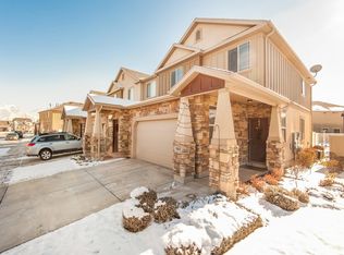 965 W Village Bend Ln, Midvale, UT 84047