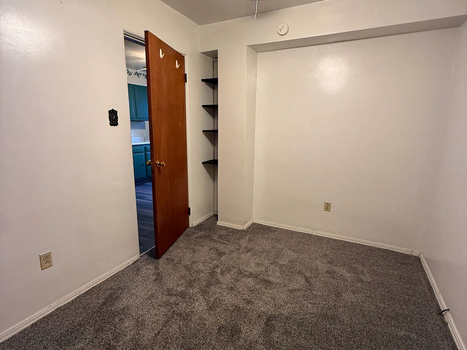 2 bed, 600 sqft, $850 — Photo 4