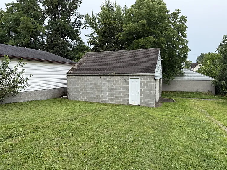 119 W Wilson Ave — Photo 11