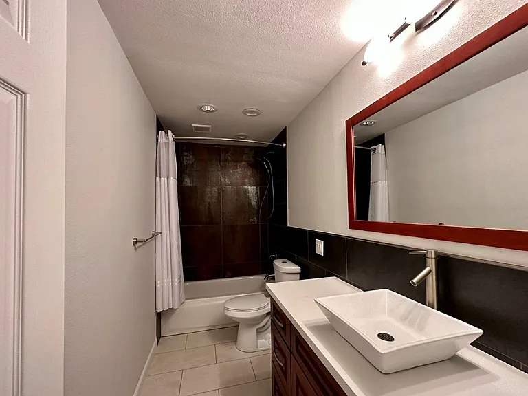 9201 NE Juanita Dr #103 — Photo 15