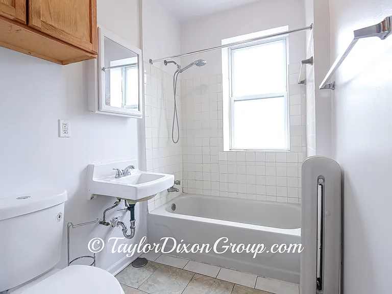 514 E 70th St #3 — Photo 12