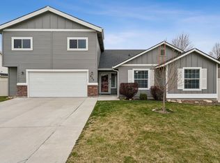 950 N Pine Brook Way, Star, ID 83669