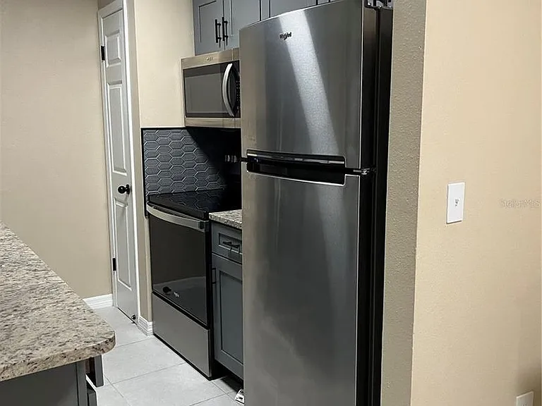 211 Thorn Tree Pl — Photo 15