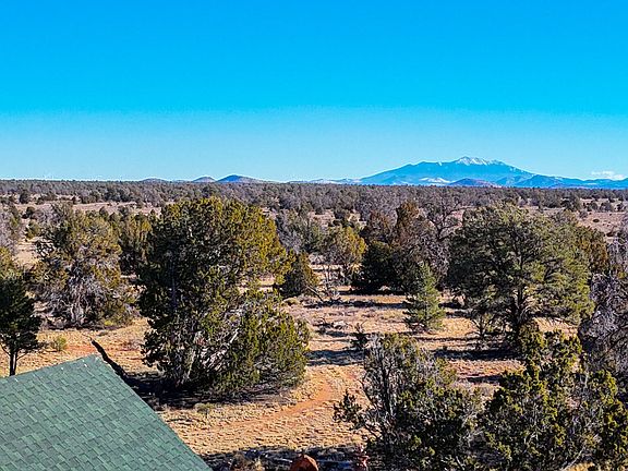 2nd image of 5823 N Cattle Guard Rd 21.41 Acres -- #-