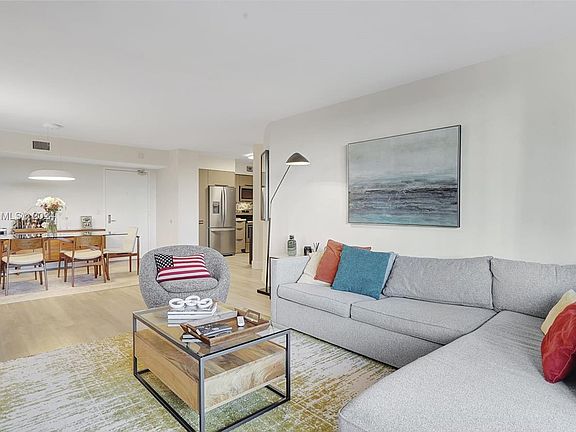 3rd image of 3400 NE 192nd St APT 411