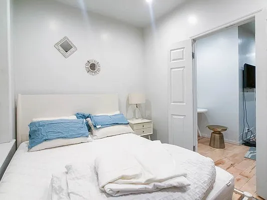 Rented by City Connections Realty | media 43