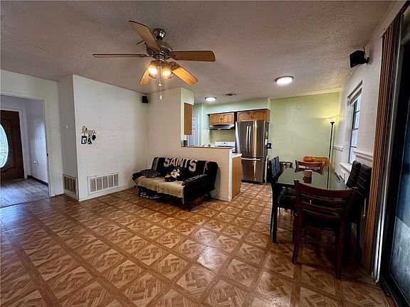 5th image of 156 Grambling Ct