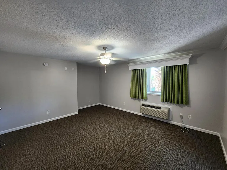 216 Double Eagle Dr #D-2 — Photo 23