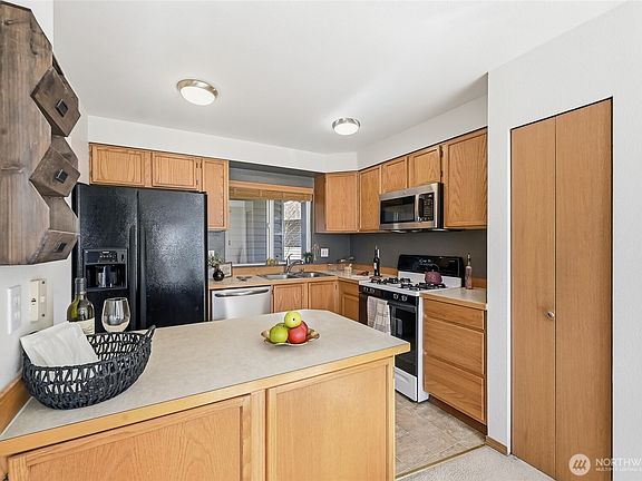5th image of 106 99th Avenue SE #A