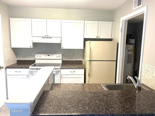 1401 S Palmetto Ave APT 111, Daytona Beach, FL 32114