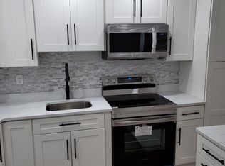 117 Cluff Crossing Rd APT 16, Salem, NH 03079