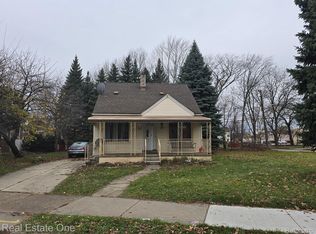 2137 Riverside Dr, Dearborn, MI 48120