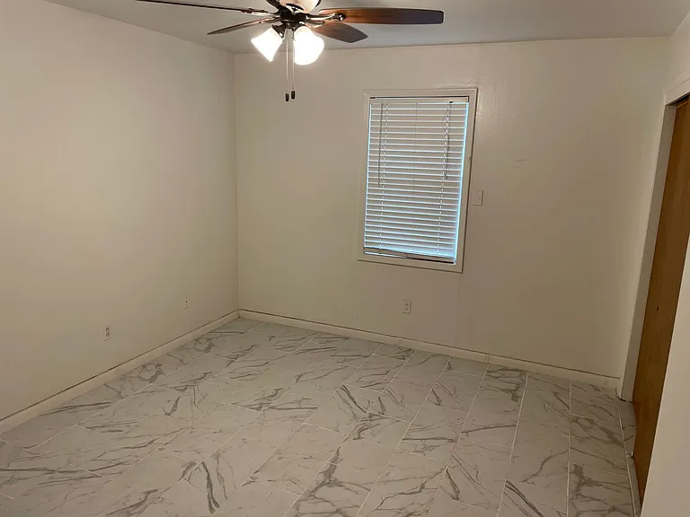 7031 W Canal Blvd — Photo 11