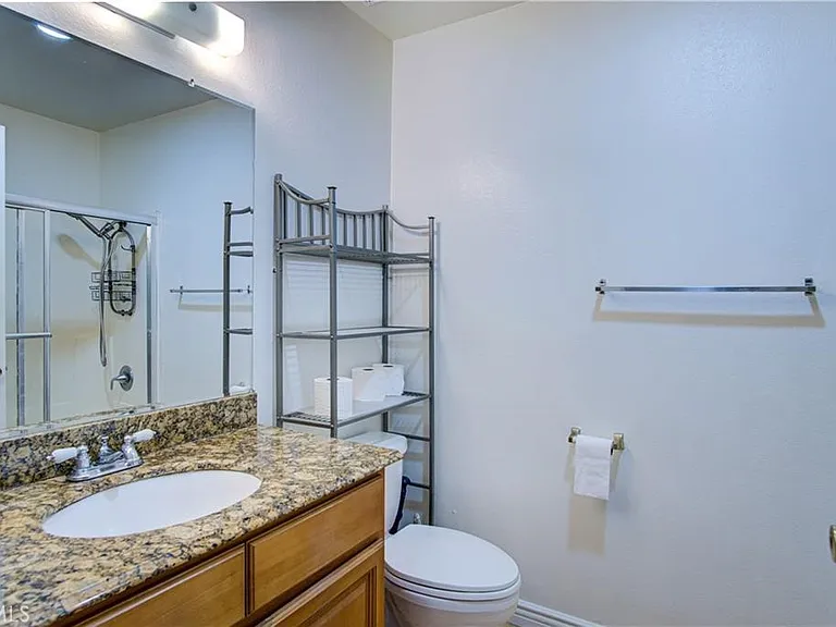 1541 Sekio Ave — Photo 4