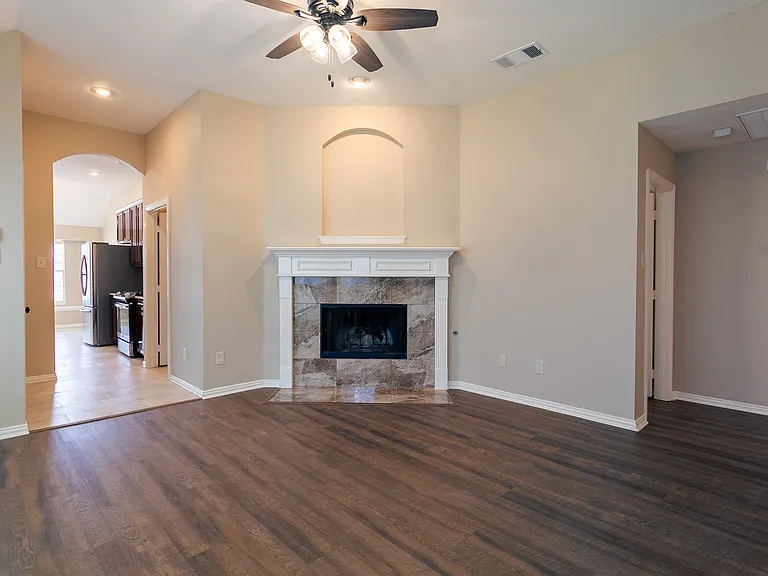 11520 Gloriosa Dr — Photo 6