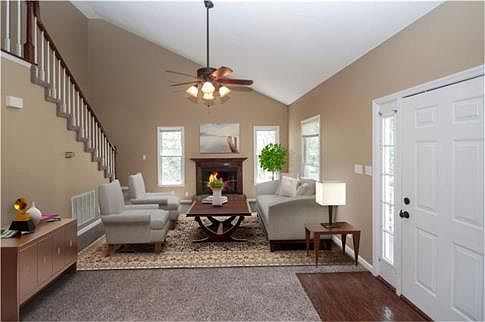 2nd image of 3411 E Henderson Way