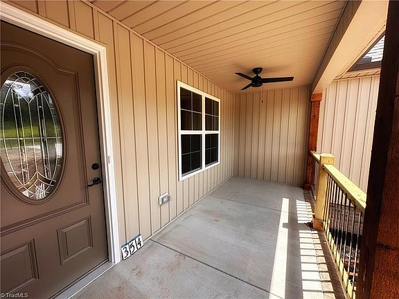5th image of 354 Price St