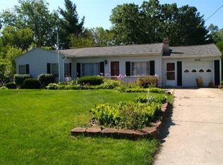 4038 Woodrow Ave, Burton, MI