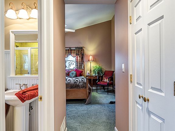 4th image of 2580 Vienna Estates Dr