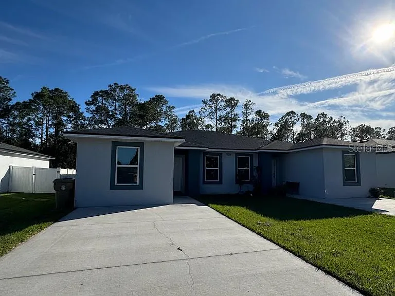 526 Kilimanjaro Dr #A — Photo 2