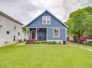 820 Douglas St, Alton, IL 62002