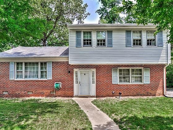 1st image of 2025 Greenfield Dr