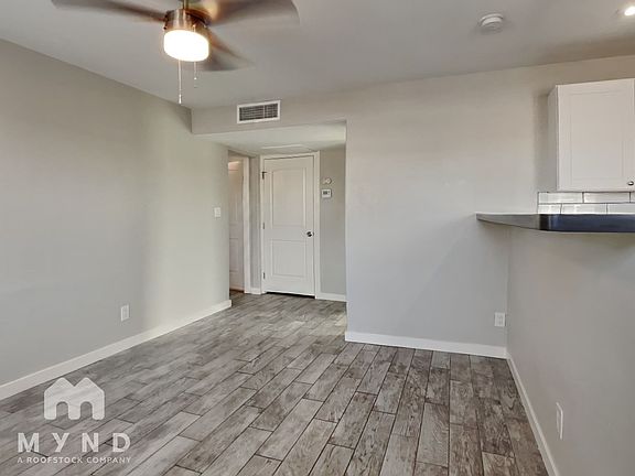 4th image of 1302 E Vista Ave APT 2