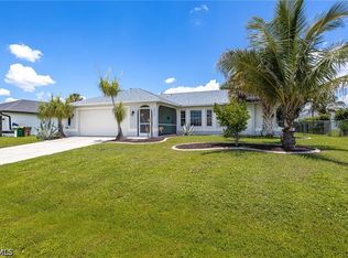 2329 SE 8th Ave, Cape Coral, FL 33990