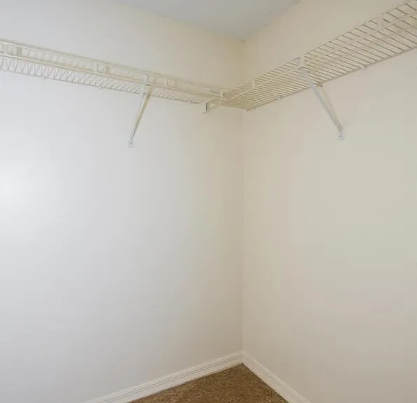305 Manor Cir #1 — Photo 25